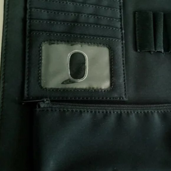 Black Leather Fossil Messenger Bag - 8 1/2" x 11" - Picture 8 of 9